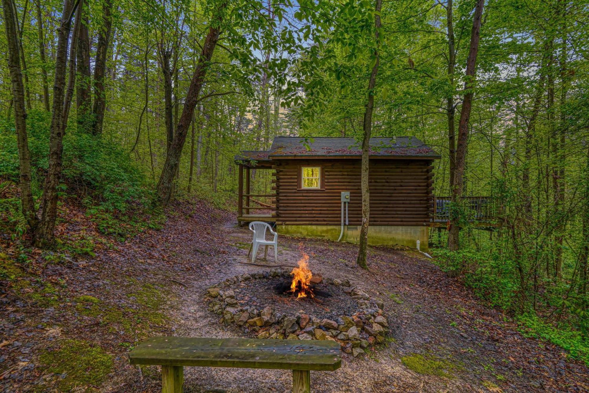Blue Rose Cabins - Wildwoods Cabin Logan Exterior photo